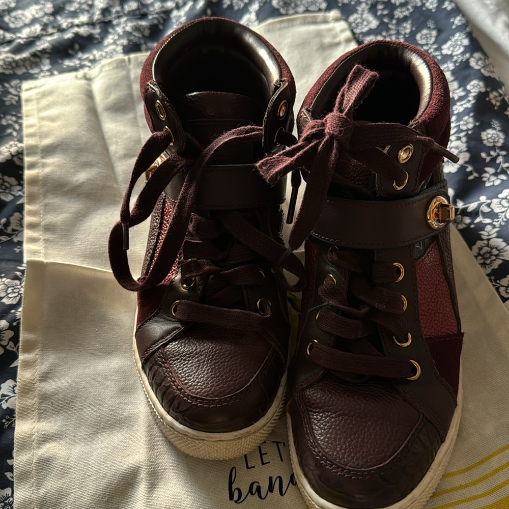 EUC Coach “Pembroke Patchwork” High top Leather Sneakers. Oxblood Size 6 B
